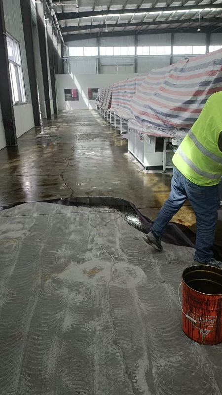 8000平方環(huán)氧平涂地坪